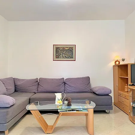 Apartment Fuer 4 Personen Ca 45 M In Silo, Adriakueste Kroatien Kroatische Inseln Silo (Krk)